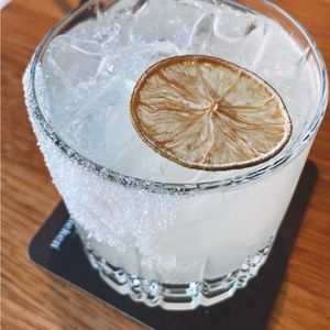 Meet your Posher, Chichi